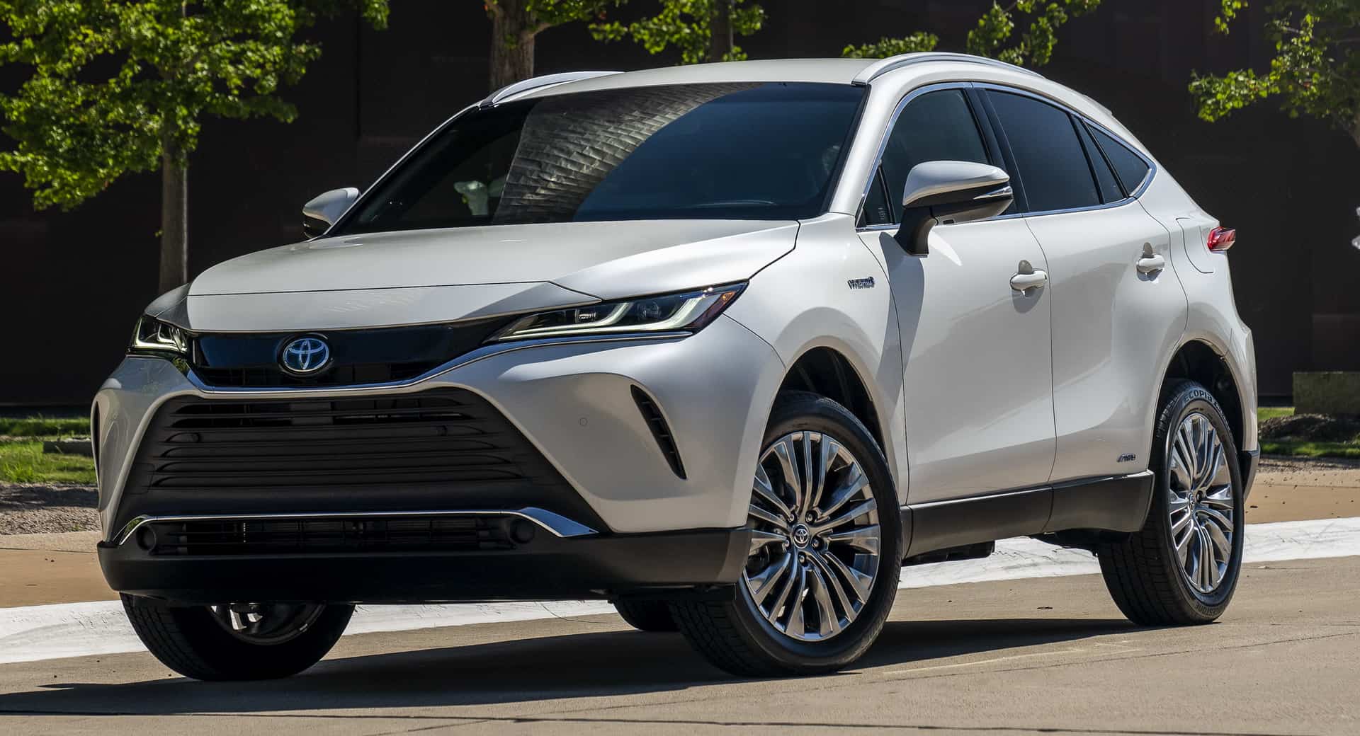 The Seven Best Hybrid and Electric SUVs For 2021 – Automotive World